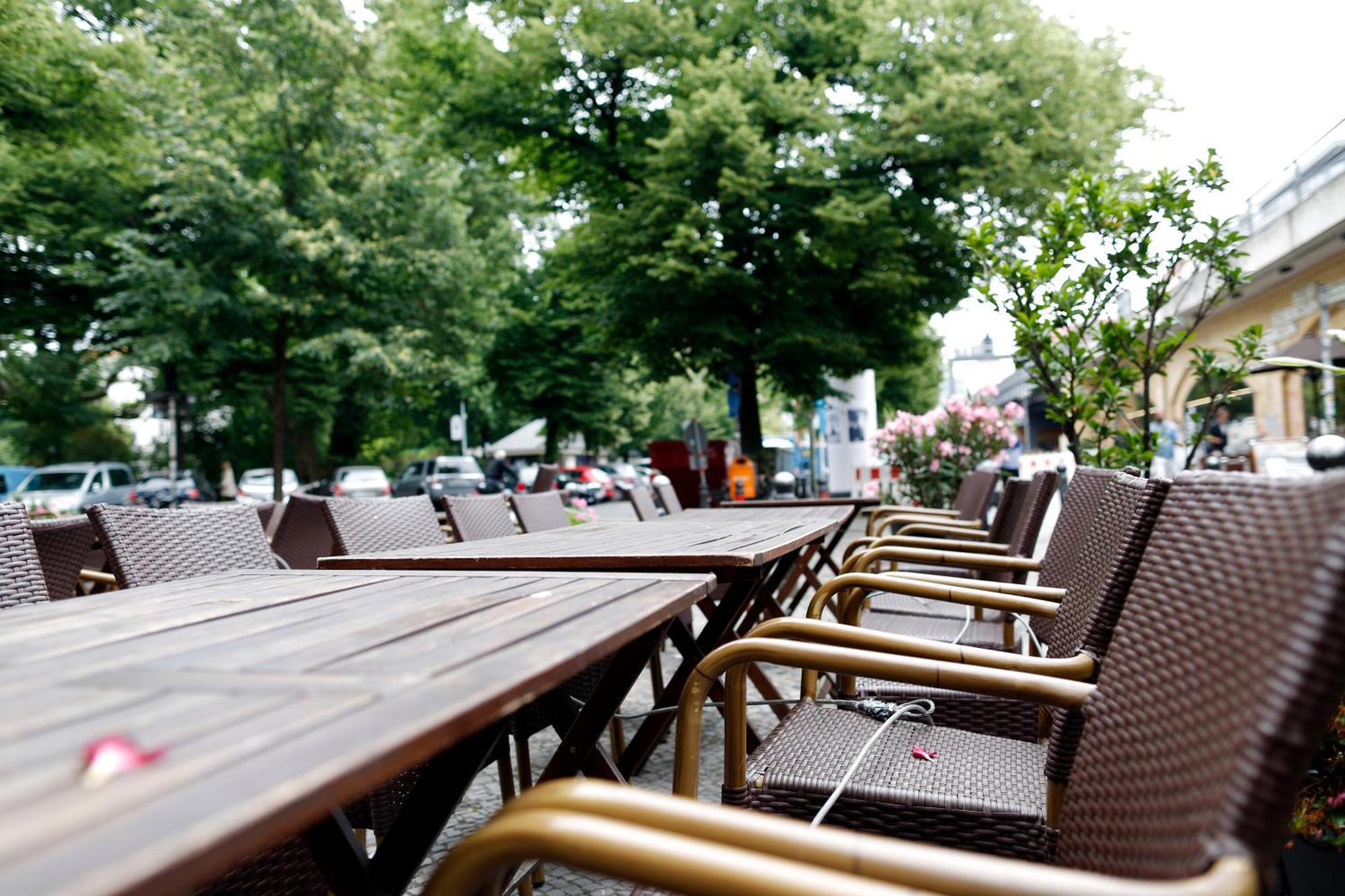 Nieb By Rockchair Apartments L Superhost Status L 3 Bedrooms Boxspringbeds 3 Bathrooms In Center "Kurfuerstendamm" - Cozy Family & Business Flair Welcomes You! Berlin Exterior photo