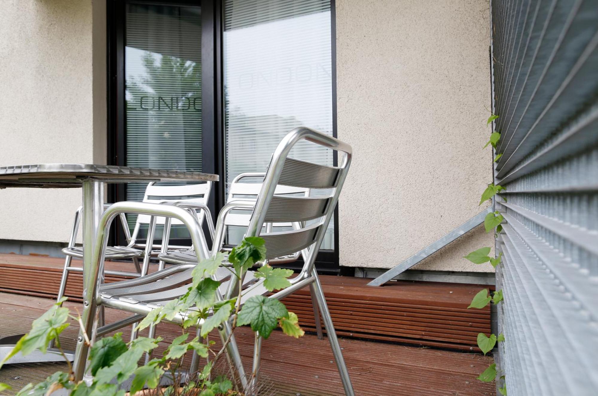Nieb By Rockchair Apartments L Superhost Status L 3 Bedrooms Boxspringbeds 3 Bathrooms In Center "Kurfuerstendamm" - Cozy Family & Business Flair Welcomes You! Berlin Exterior photo